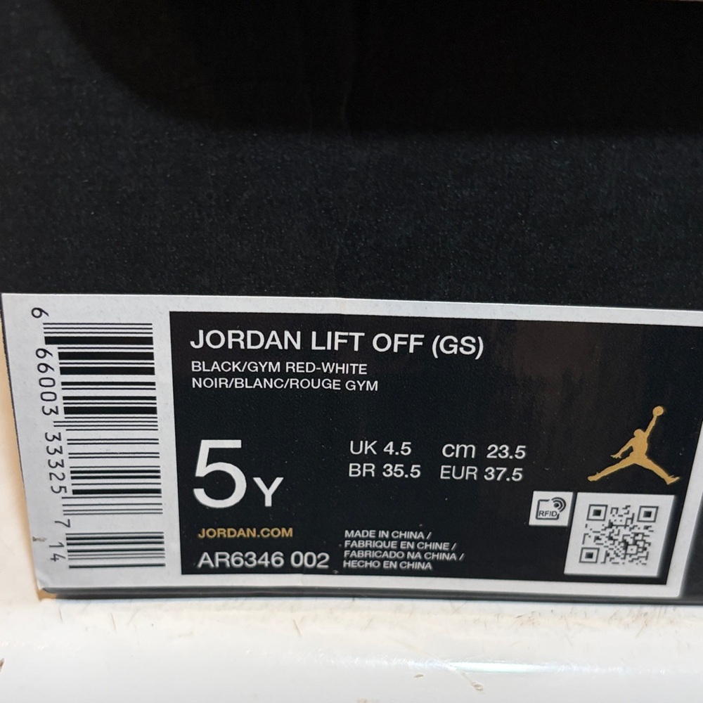 Jordan Lift off (GS) Black/Red Size 5Y. AR6346-002 - Picture 8 of 10